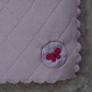 Child of Mine by Carter’s Butterfly Baby Blanket Pink White Scalloped Edge